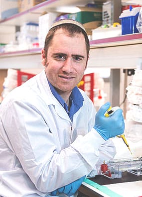 Dr. Evan Elliot
